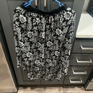 Abercrombie&Fitch Black/White Skirt